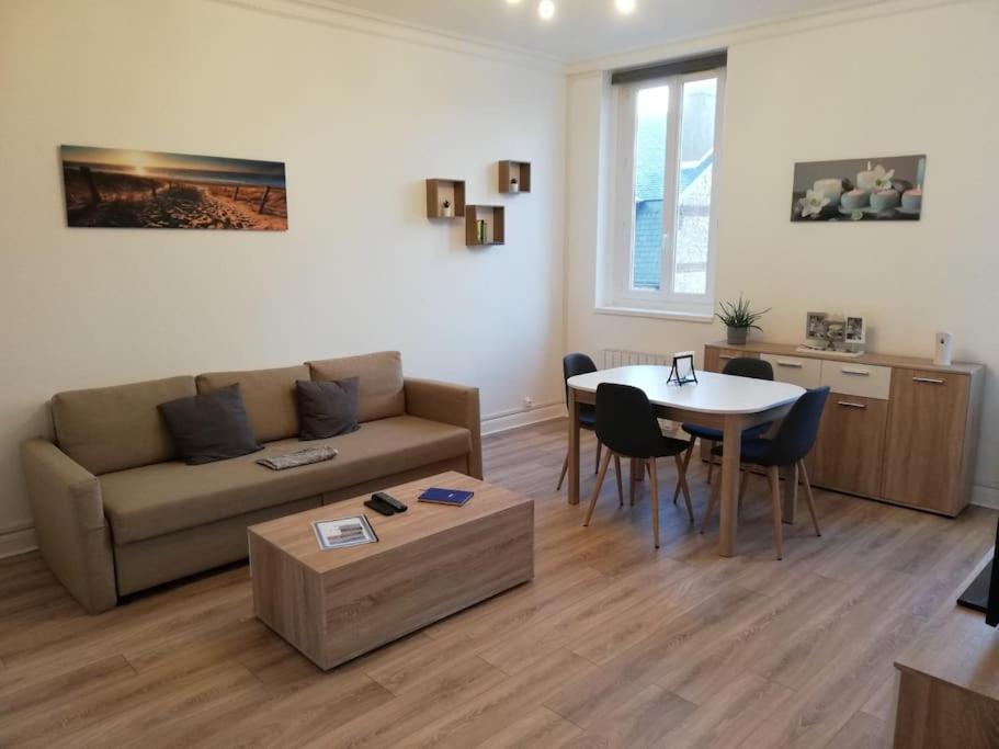 A 2 Pas D'Ici - 200M Du Palais Apartment Fecamp Bagian luar foto